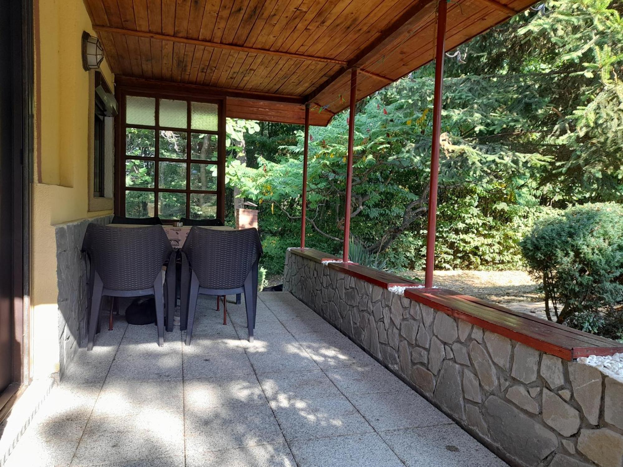 Cabana Din Padurea Valeni Valenii de Munte Bagian luar foto
