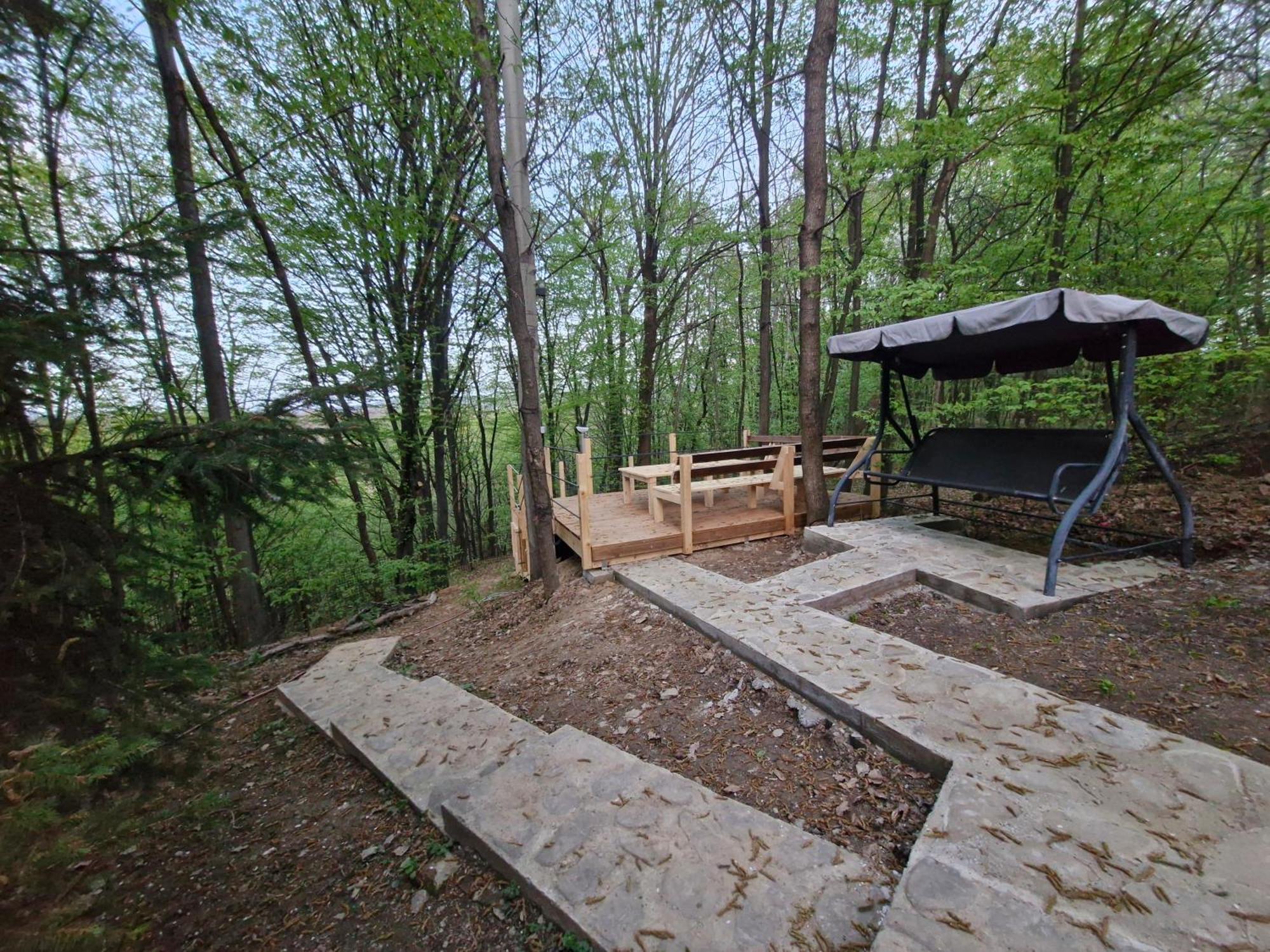 Cabana Din Padurea Valeni Valenii de Munte Bagian luar foto